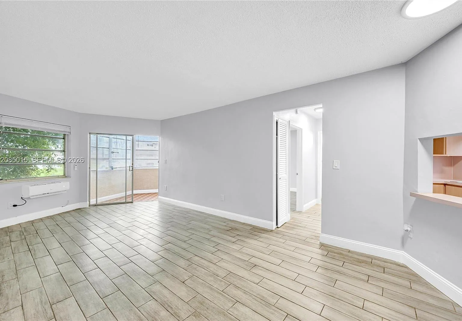 Sky Lake Gardens No 1 Con — Photo 1