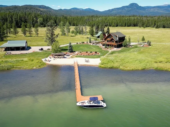 296 Camp Peine Rd, Sagle, ID 83860