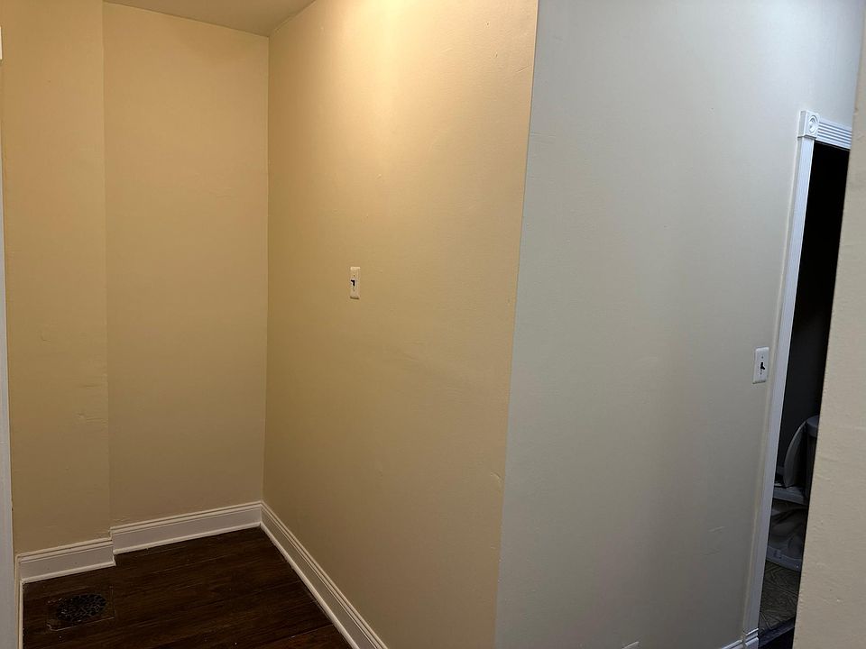 2nd image of 636 N Law St