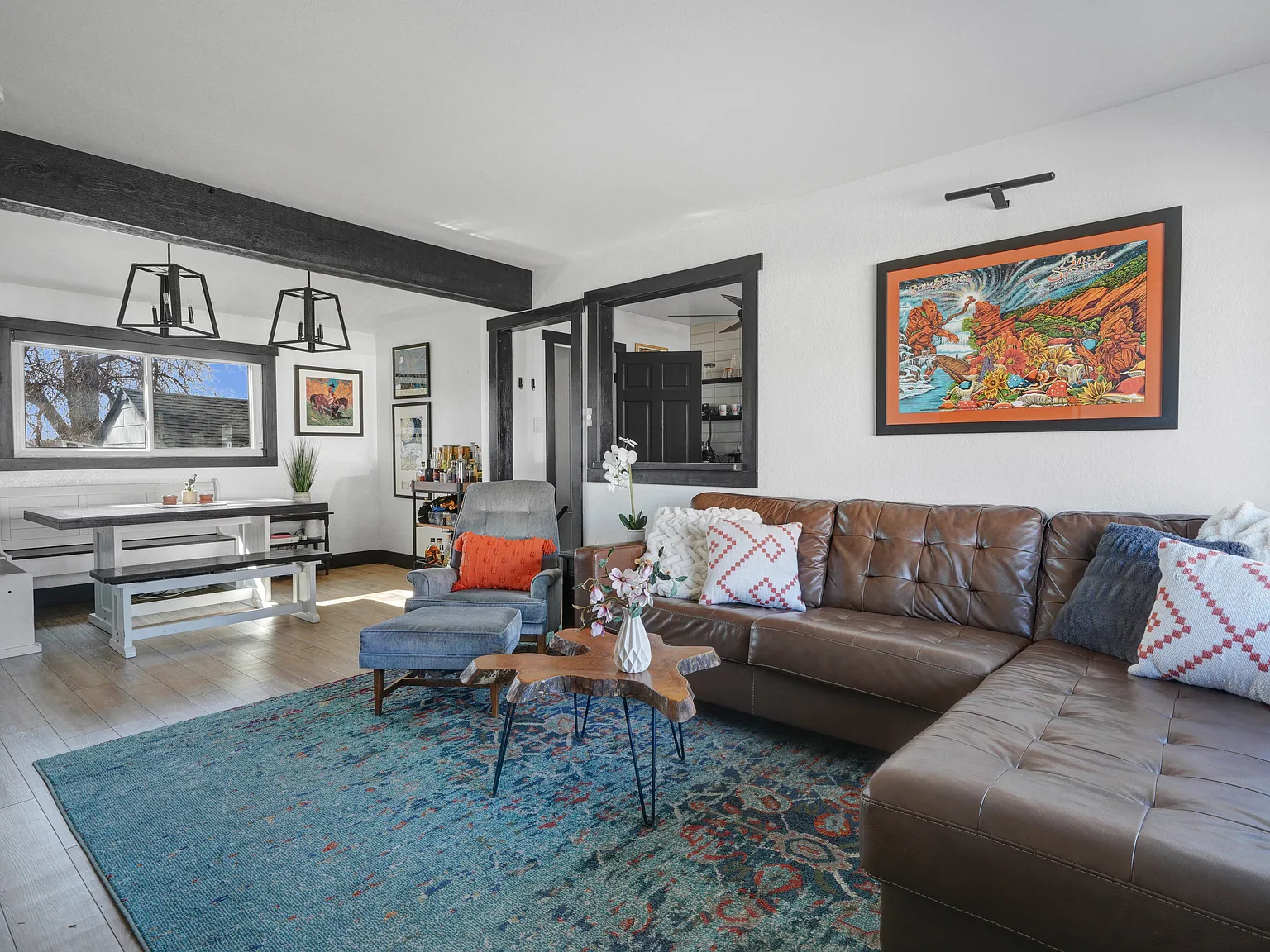 4 bed, 1794 sqft, $3,100 — Photo 2