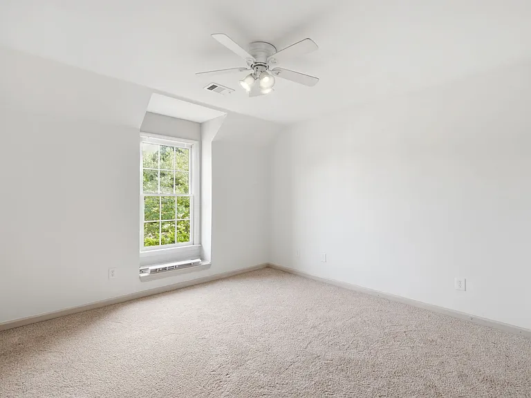 3103 Mill Grove Ter — Photo 44