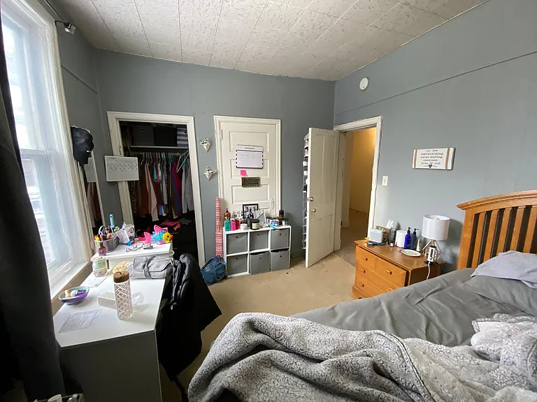 1204 Kenwood Ave — Photo 15