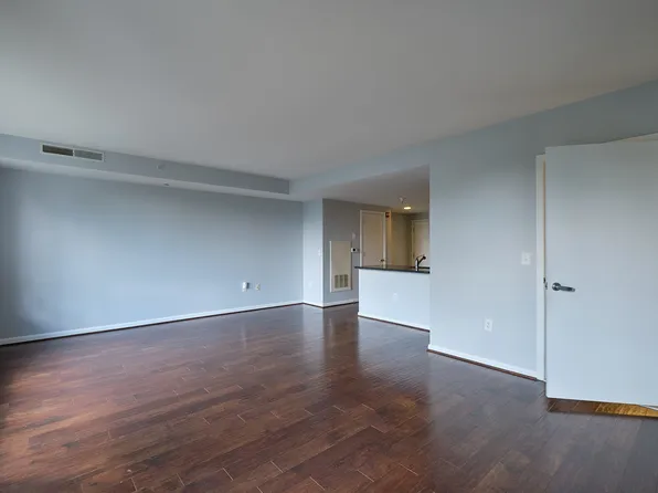 355 I St SW, Washington, DC