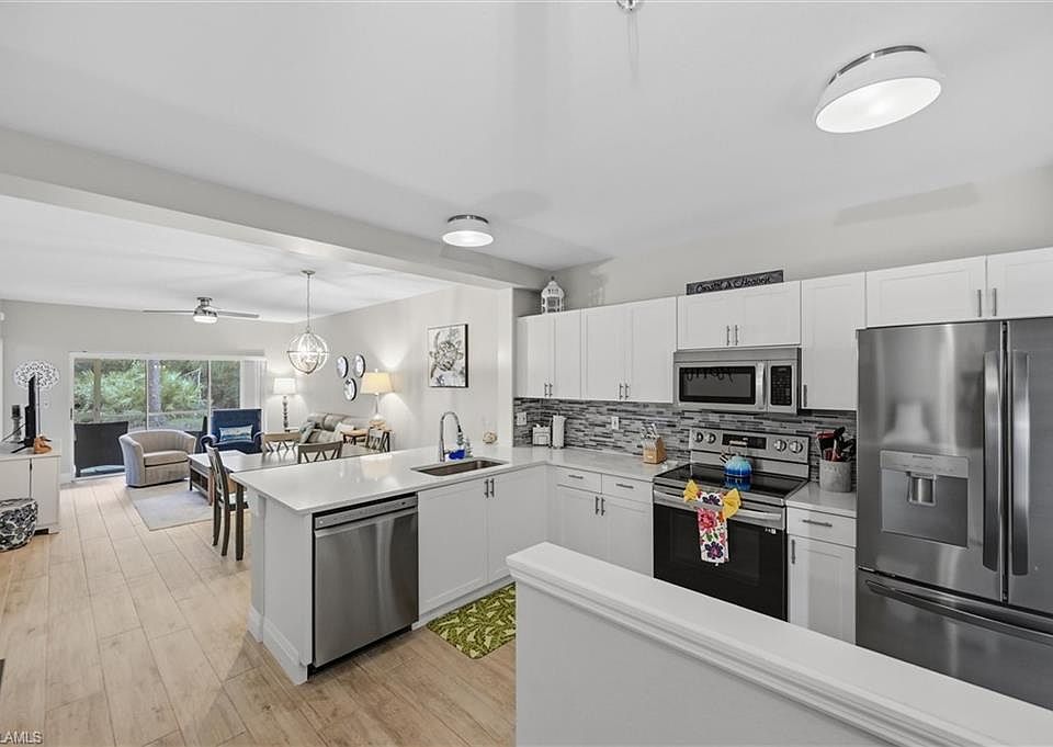 1st image of 9165 Celeste DR #103