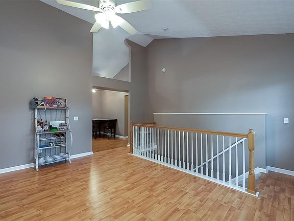 4th image of 1401 Equine Way