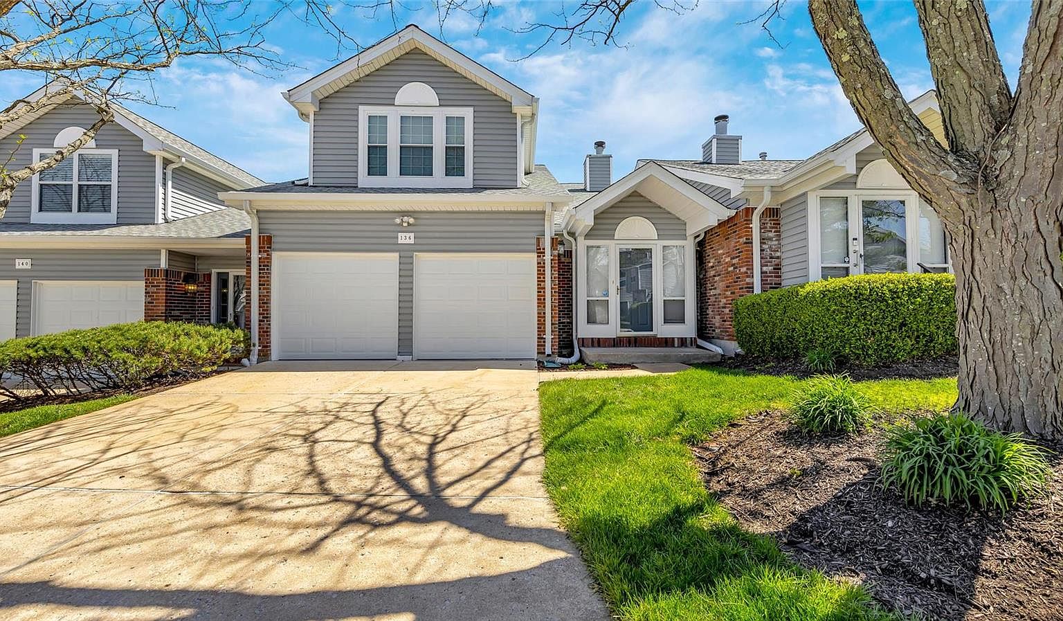 136 Kehrs Mill Bend Dr, Ballwin, MO 63011 | Zillow