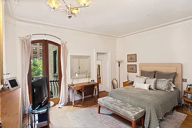 Sold by Sloane Square