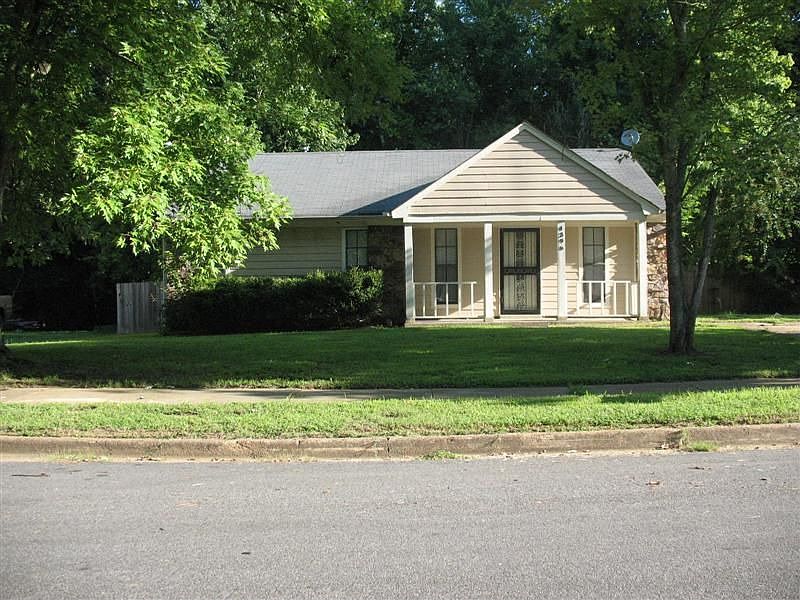 1st image of 4396 Winding Hill Dr