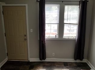7765 Lake St APT 2W, River Forest, IL 60305