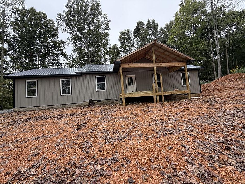 2nd image of 7832 Martin Creek Rd