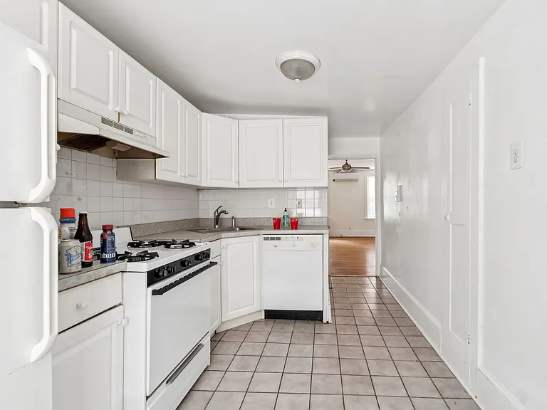4133 Ridge Ave #3D — Photo 12