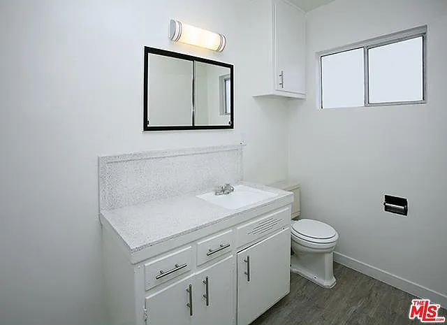 219 S New Ave #1 — Photo 10