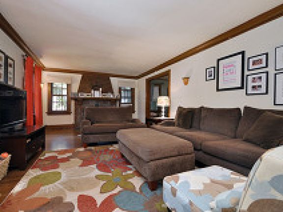 4th image of 149 Mount Pleasant Ave