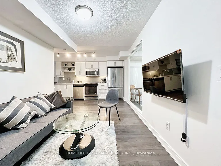 525 Adelaide St W #1620 — Photo 24