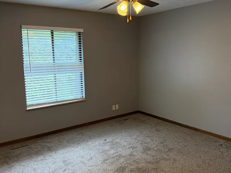5800 Pawnee St — Photo 17