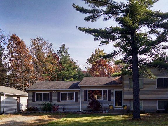 2nd image of 9164 160th Ave