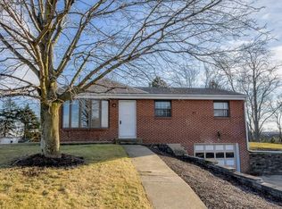 2372 Degenhardt Rd, Gibsonia, PA 15044