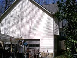 2nd image of 403 Hunters Ct