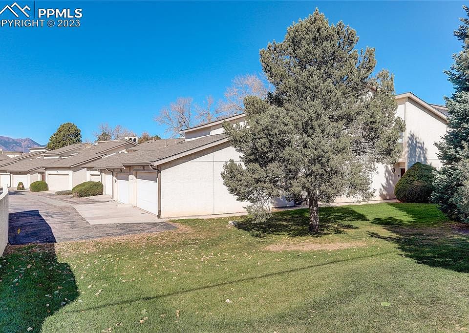 3330 Templeton Gap Rd UNIT 31, Colorado Springs, CO 80907 MLS