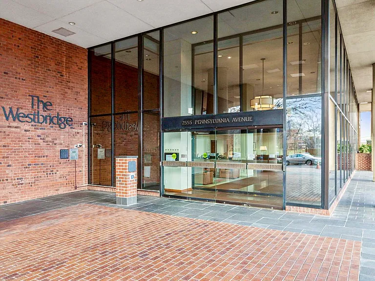 2555 Pennsylvania Ave NW #418 — Photo 51