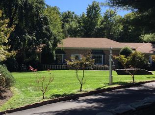 52 Kenilworth Rd, Shavertown, PA 18708