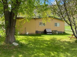 40 Brownlee Rd, Horseshoe Bend, ID 83629