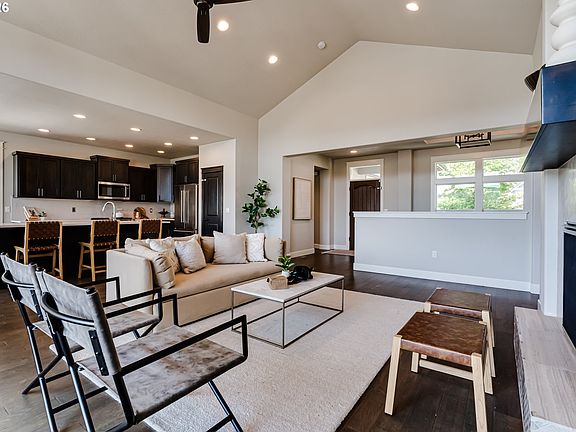 4th image of 3550 Mountain Quail Ln