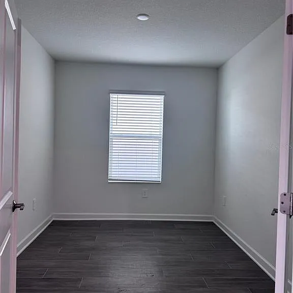 5653 Wood Bridge Pl — Photo 17