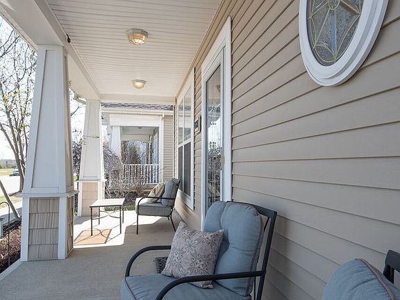 4th image of 4681 Sahalee Dr