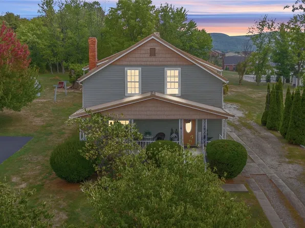 1410 Connellsville Rd, Lemont Furnace, PA 15456