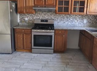 262 Reynolds Ave FLOOR 2, Bronx, NY 10465