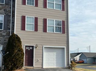 23 Silas Ct, Inwood, WV 25428