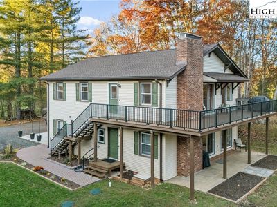 398 Campbell Glen Lane, Fleetwood, NC, 28626