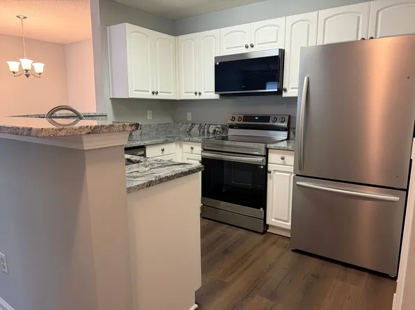 100 Kensington Blvd APT 1414, Bluffton, SC 29910