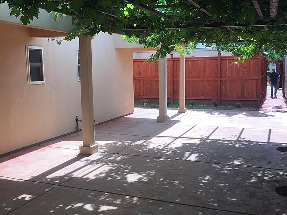 5th image of 1240 34th St