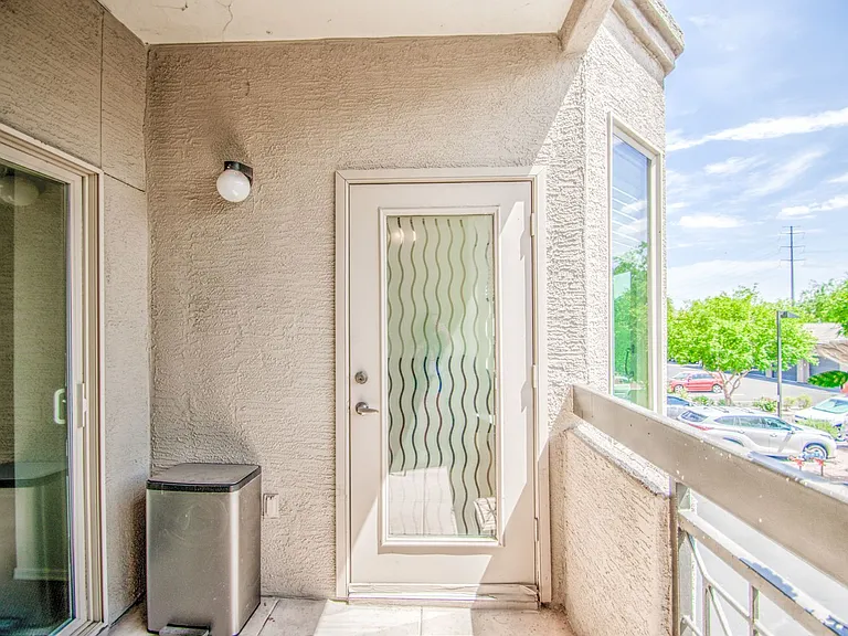 435 W Rio Salado Pkwy #208 — Photo 37