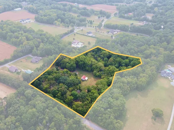 1502 New Deal Potts Rd, Portland, TN 37148