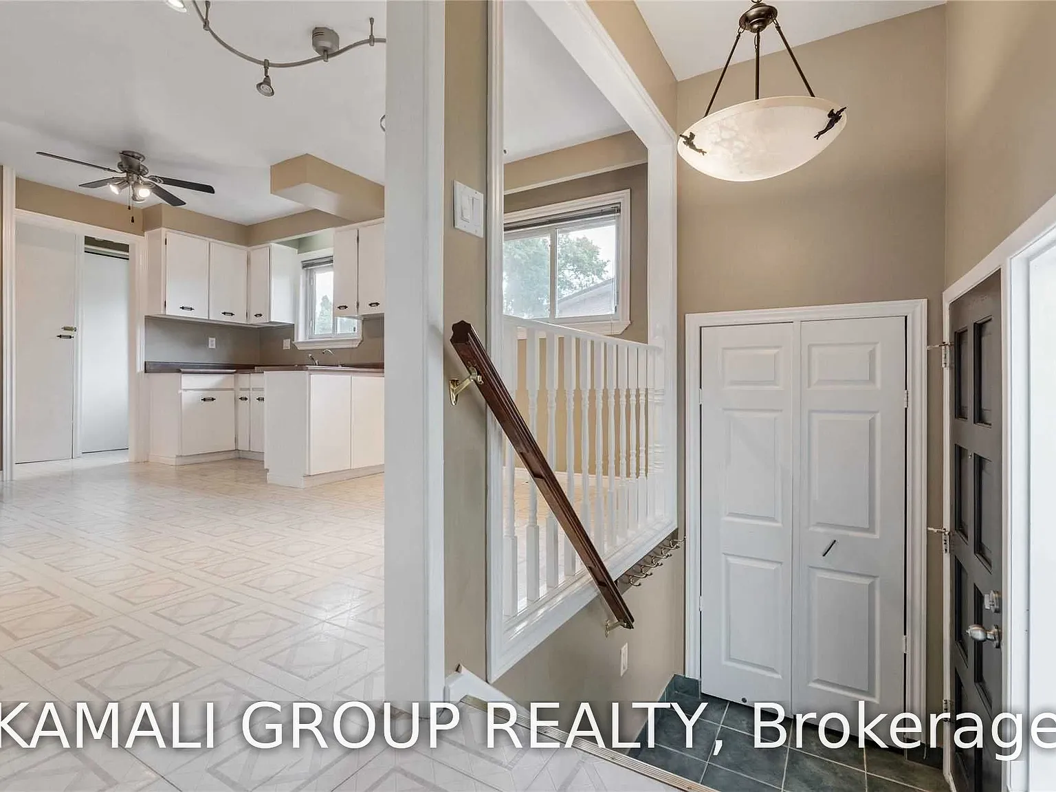 4 bed, $2,700 — Photo 2