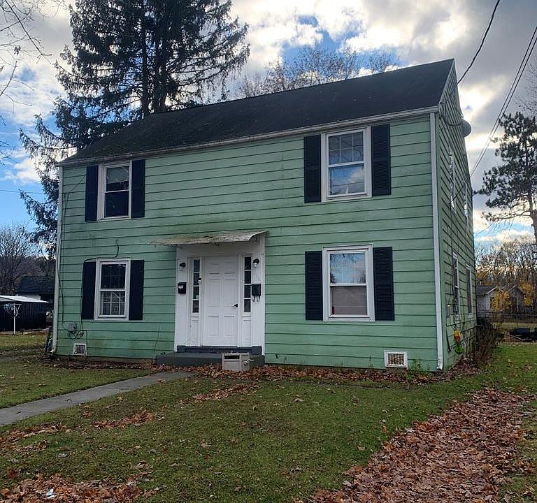 1st image of 264 Allen St