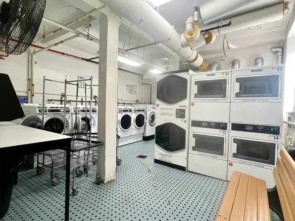 3178 Nostrand Avenue image 18 of 19