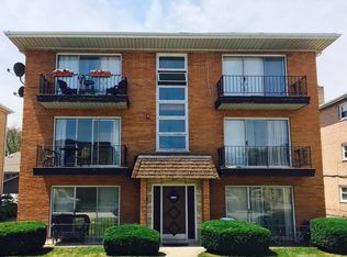 7810 Rutherford Ave APT 2N, Burbank, IL 60459