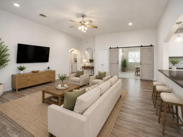350 American Black Bear Dr, Crosby, TX 77532