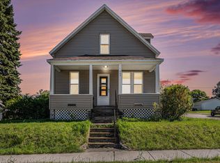 502 3rd St, Ludington, MI 49431