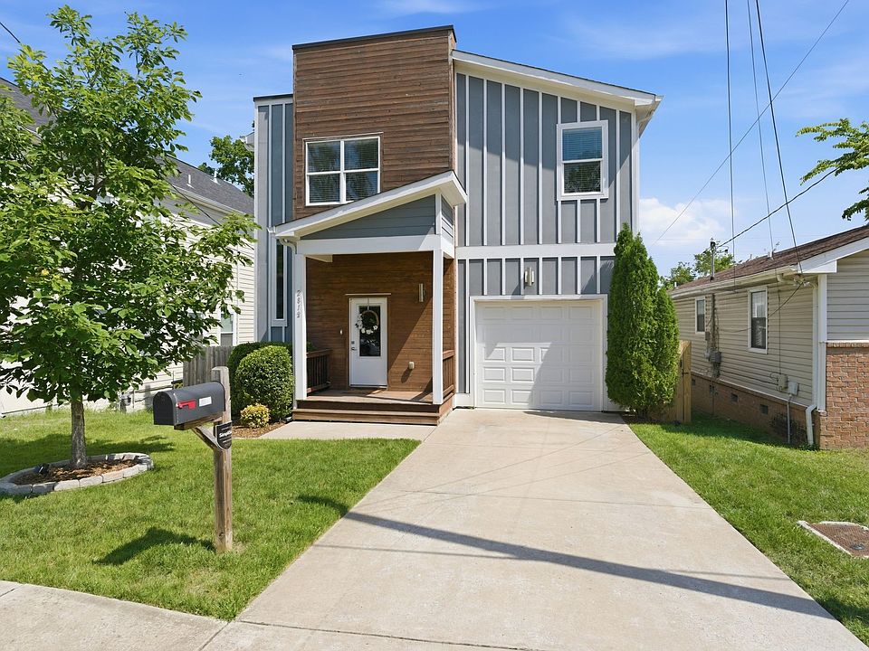 1st image of 2812 Torbett St
