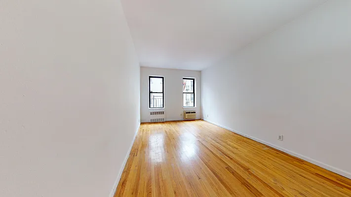 Rented by Bond New York | media 10