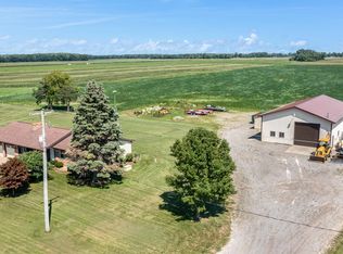 894 N Steel Rd, Merrill, MI 48637