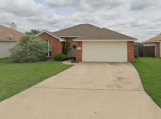 1727 Wood Creek Dr, Temple, TX 76502