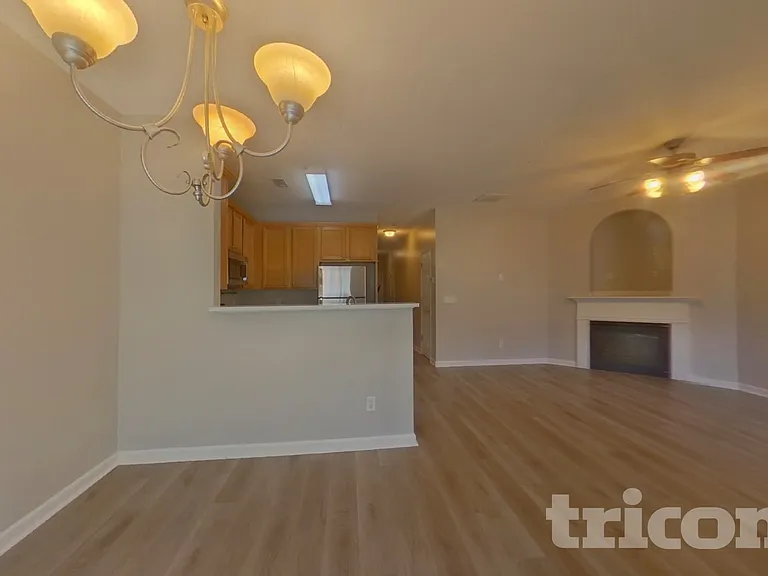 7599 Avalon Blvd — Photo 3