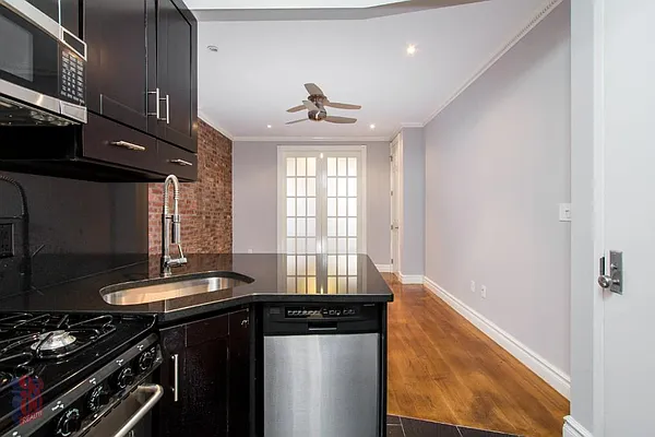 Rented by Centennial Properties NY | media 3