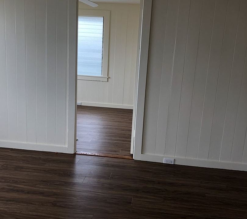 2nd image of 3438 Wela St